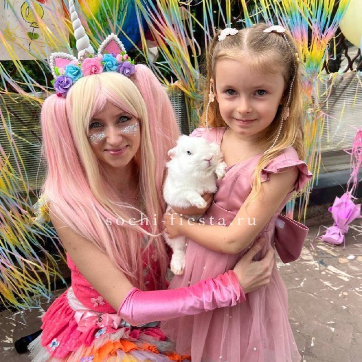 Шоу с кроликом в Екатеринбурге