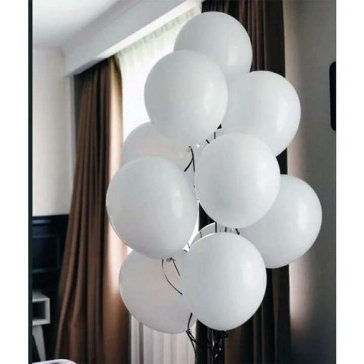 Фонтан шаров "Облако" в Екатеринбурге