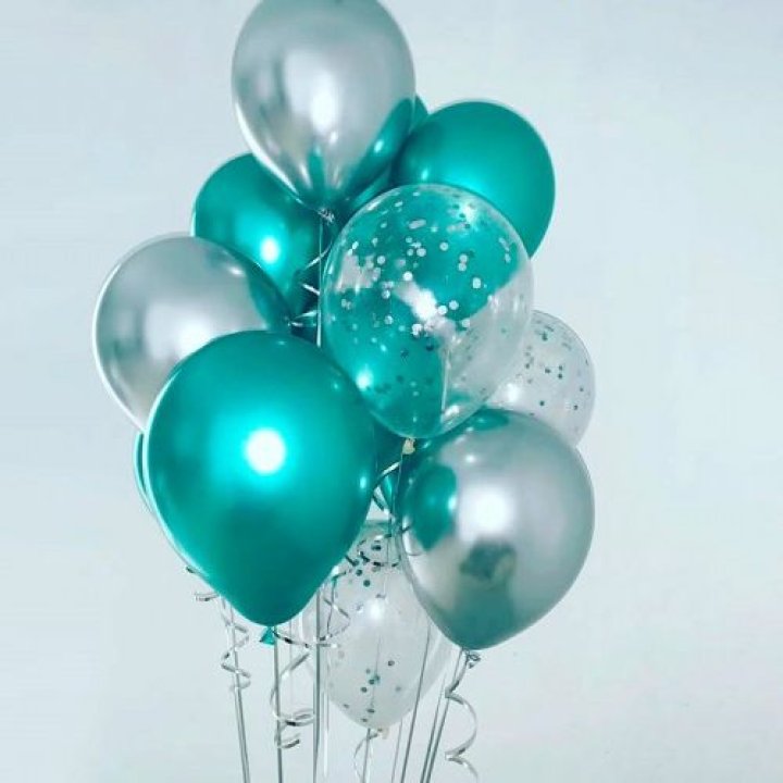 Фонтан шаров "Изумрудный" в Екатеринбурге