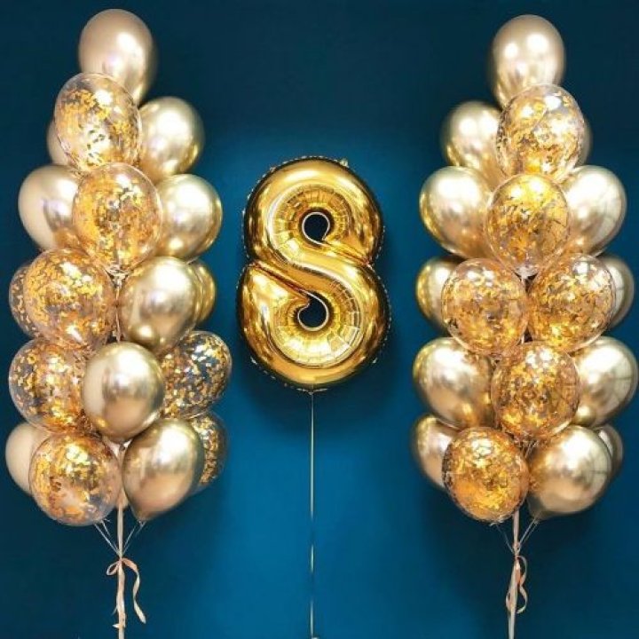 Цифра с фонтанами шаров  в Екатеринбурге