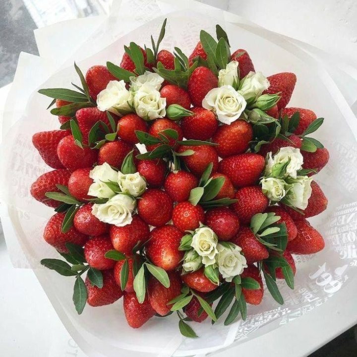 Клубника со сливками №2 в Екатеринбурге