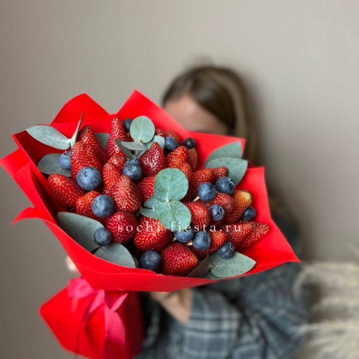 Клубничный бум №1 в Екатеринбурге