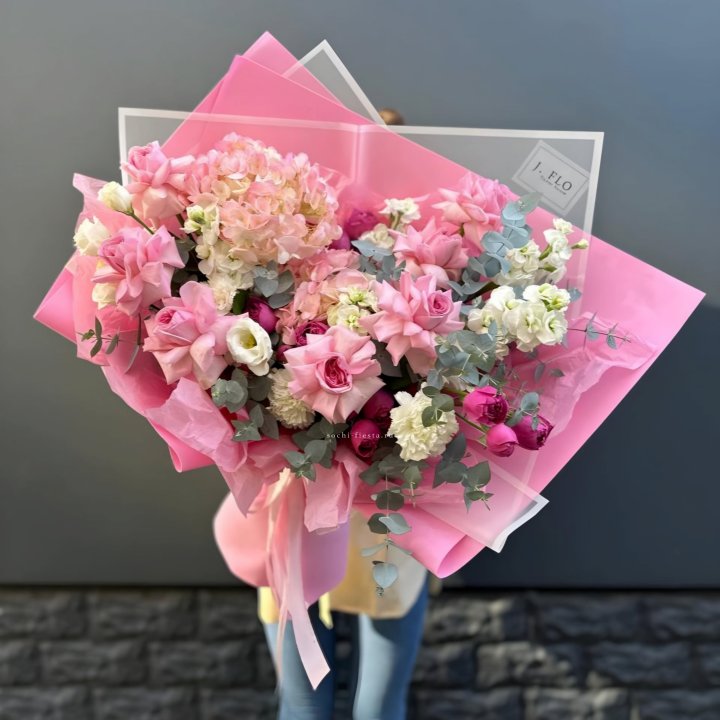 Дизайнерский букет №25 в Екатеринбурге