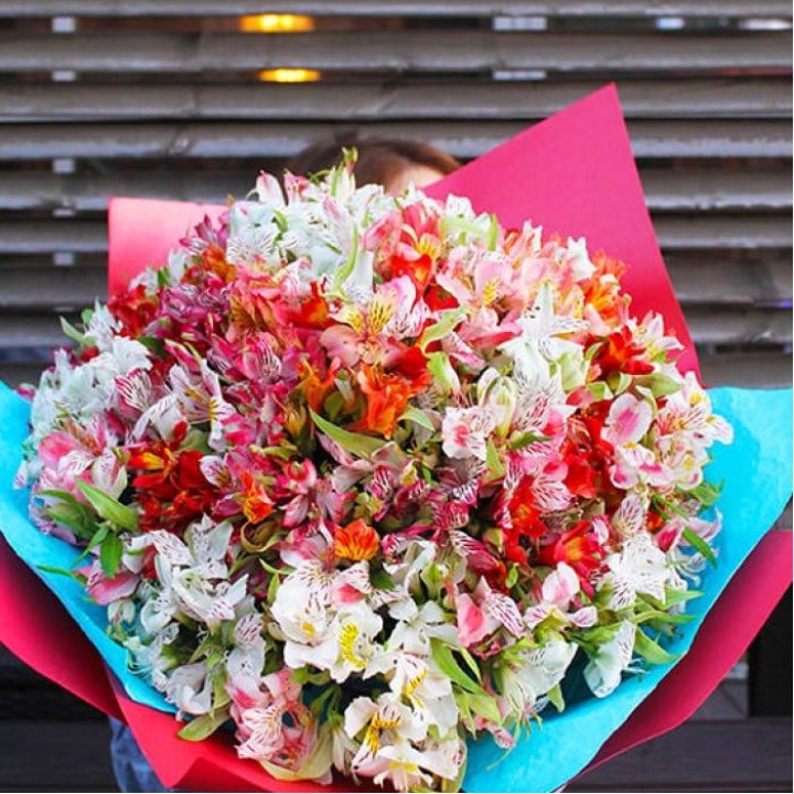 101 альстромерия в Екатеринбурге