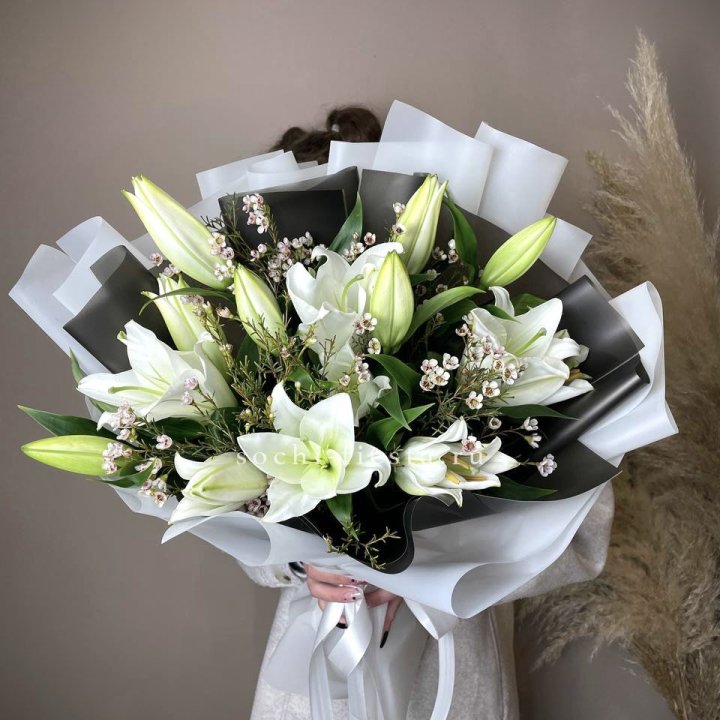 Букет лилий Снежная королева в Екатеринбурге