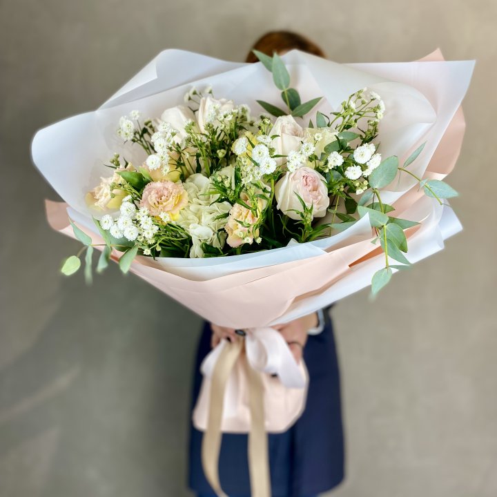 Дизайнерский букет "Элли" в Екатеринбурге