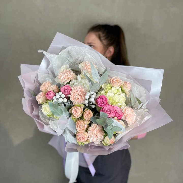 Дизайнерский букет №19 в Екатеринбурге