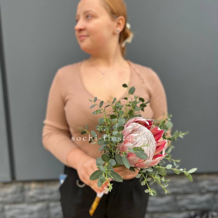 Свадебный букет "Протея" в Екатеринбурге