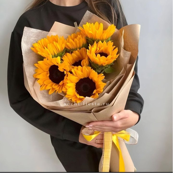 Букет из подсолнухов в Екатеринбурге