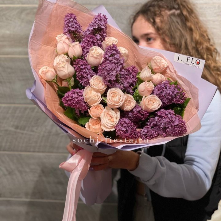 Букет "Лиловая весна" в Екатеринбурге