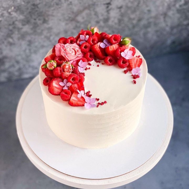 Торт "Малина" в Екатеринбурге