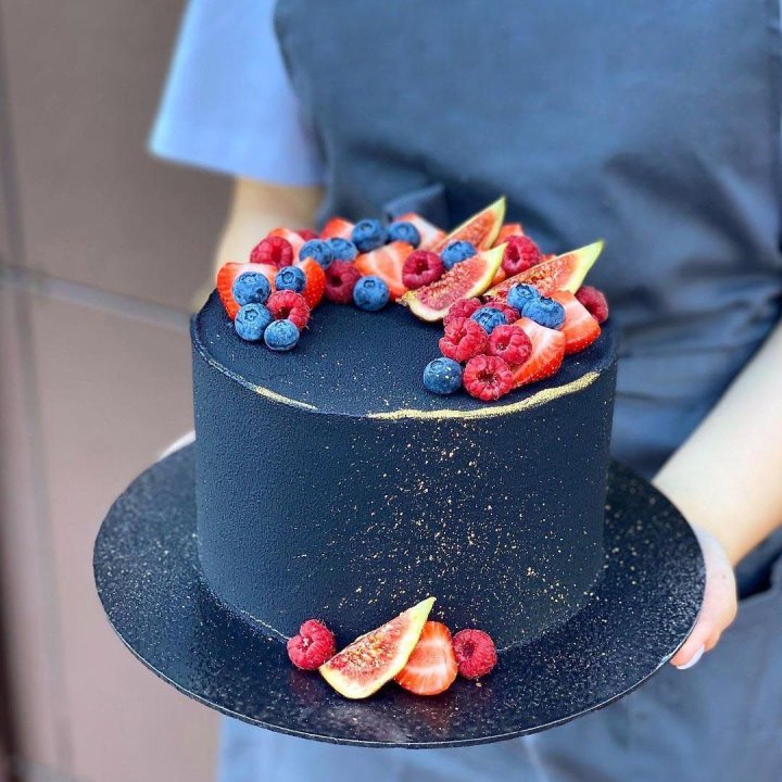 Торт "Черный лебедь" в Екатеринбурге