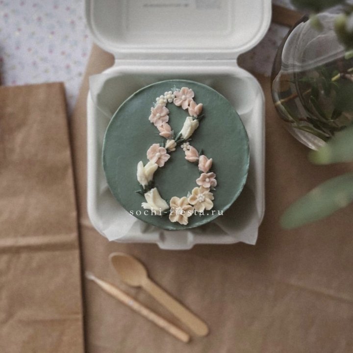 Бенто-торт "8 марта" green  в Екатеринбурге