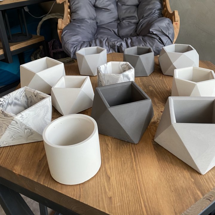 Дизайнерское кашпо в Екатеринбурге