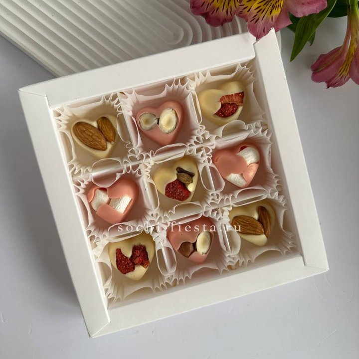 Набор конфет из бельгийского шоколада Сердца в Екатеринбурге