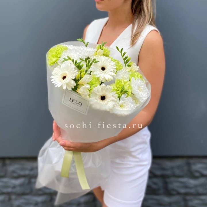 Букет "Джиржи фловерс" в Екатеринбурге