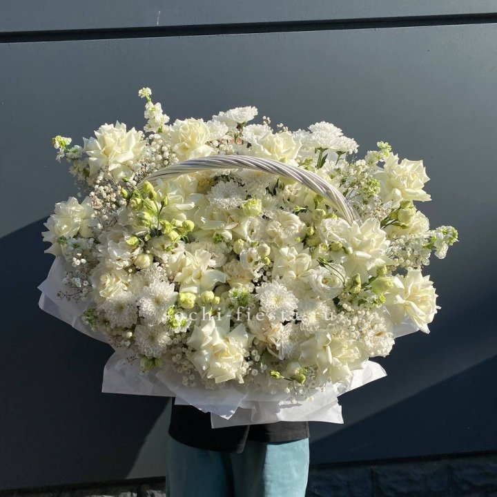 Корзина "Белоснежка" в Екатеринбурге