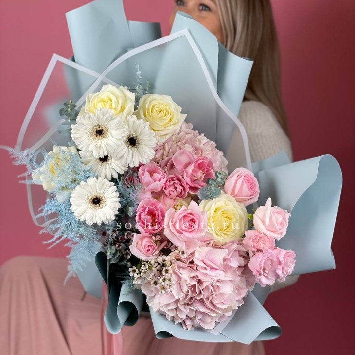 Дизайнерский букет "Адель" в Екатеринбурге