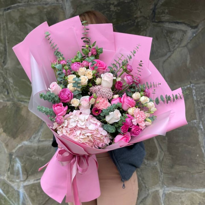 Дизайнерский букет "Паулина" в Екатеринбурге