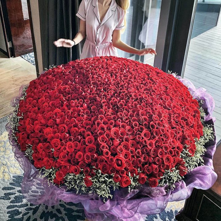 1001 роза в Екатеринбурге