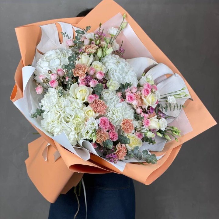 Макси-букет кремовый в Екатеринбурге