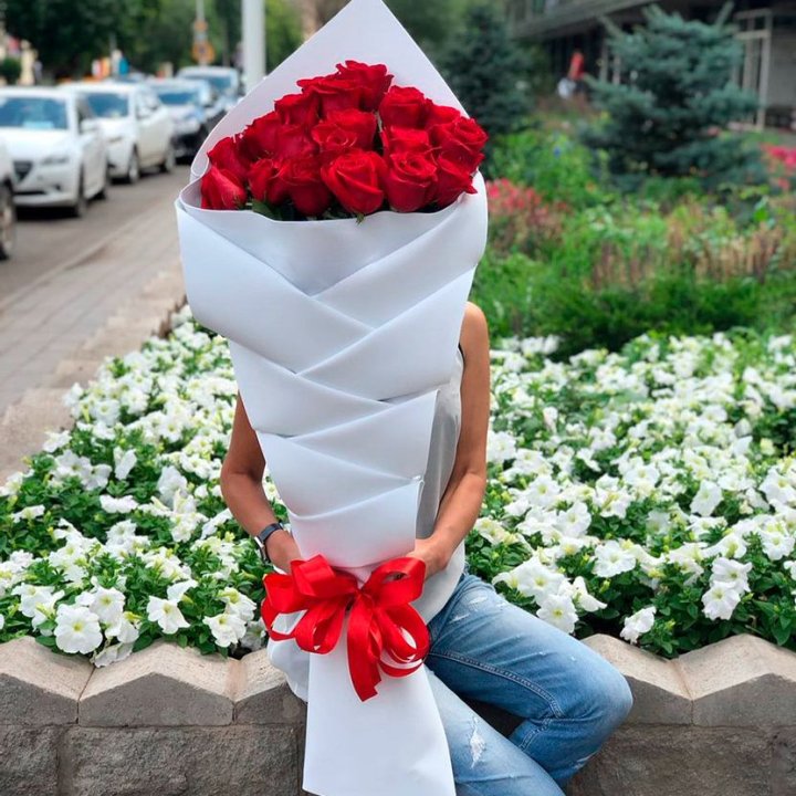 Высокие розы Кантри в Екатеринбурге