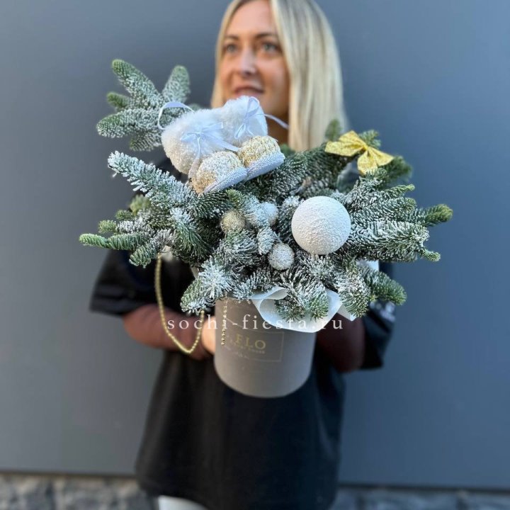 Новогодний бокс "Ботс голд" в Екатеринбурге