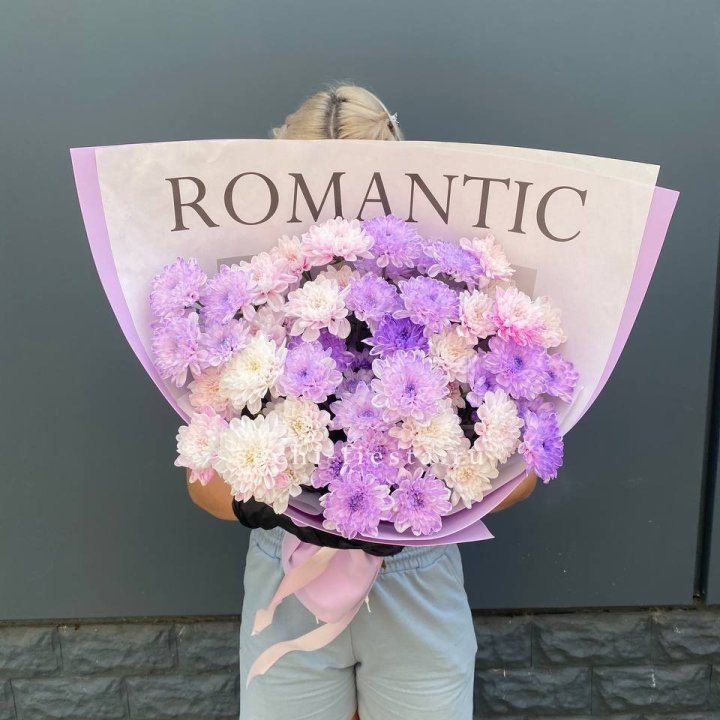 Букет сиреневых хризантем в Екатеринбурге