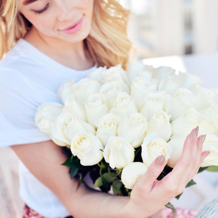 Букет высоких роз "Облака" в Екатеринбурге