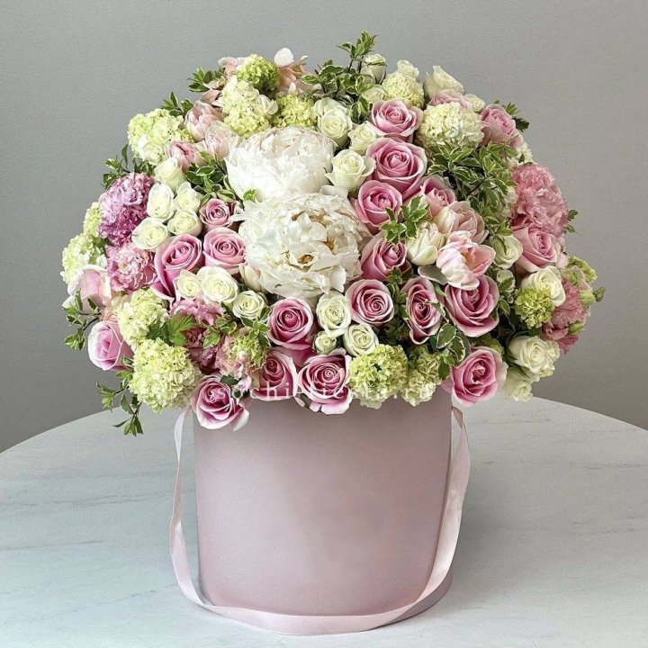 Цветочный бокс "Фантастик" в Екатеринбурге