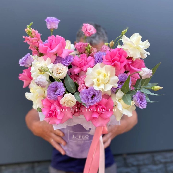 Цветочный бокс "Сиона" в Екатеринбурге