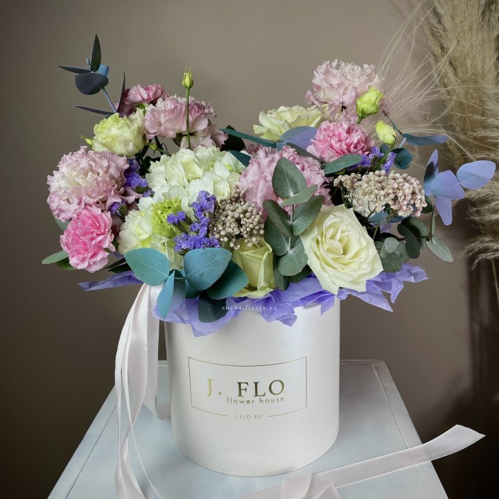 Цветочная коробка "Ода" в Екатеринбурге