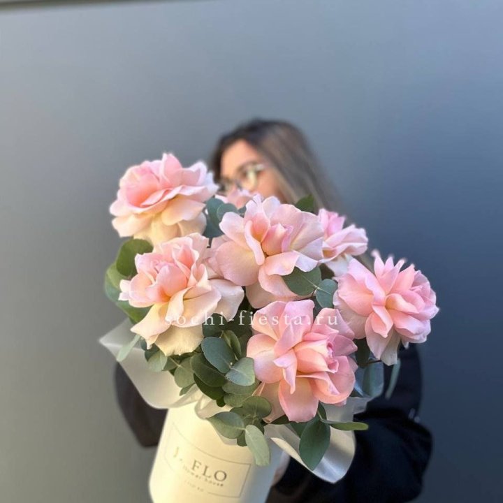 Французские роз в боксе в Екатеринбурге