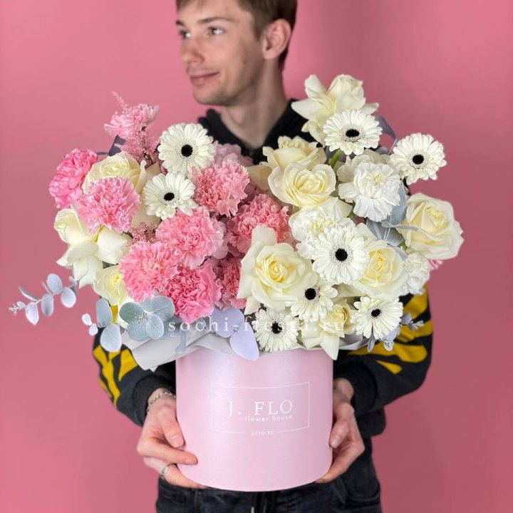 Дизайнерский бокс "Индира" в Екатеринбурге