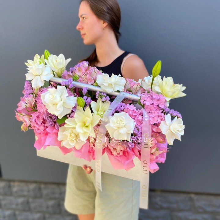 Большой бокс розовый в Екатеринбурге