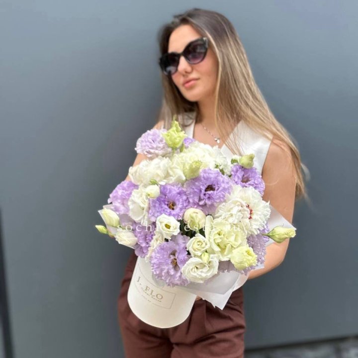 Дизайнерский цилиндр "Сирена" в Екатеринбурге