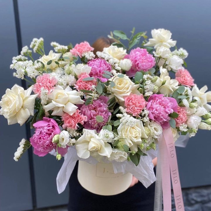 Дизайнерский бокс "Амор этерна" в Екатеринбурге