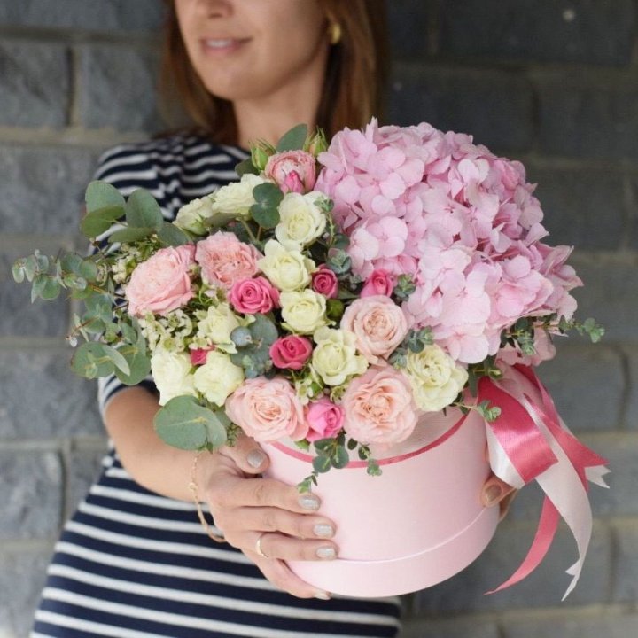 Дизайнерский цилиндр №1 в Екатеринбурге