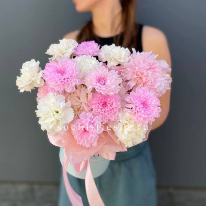 Коробка с цветами "Фиона" в Екатеринбурге