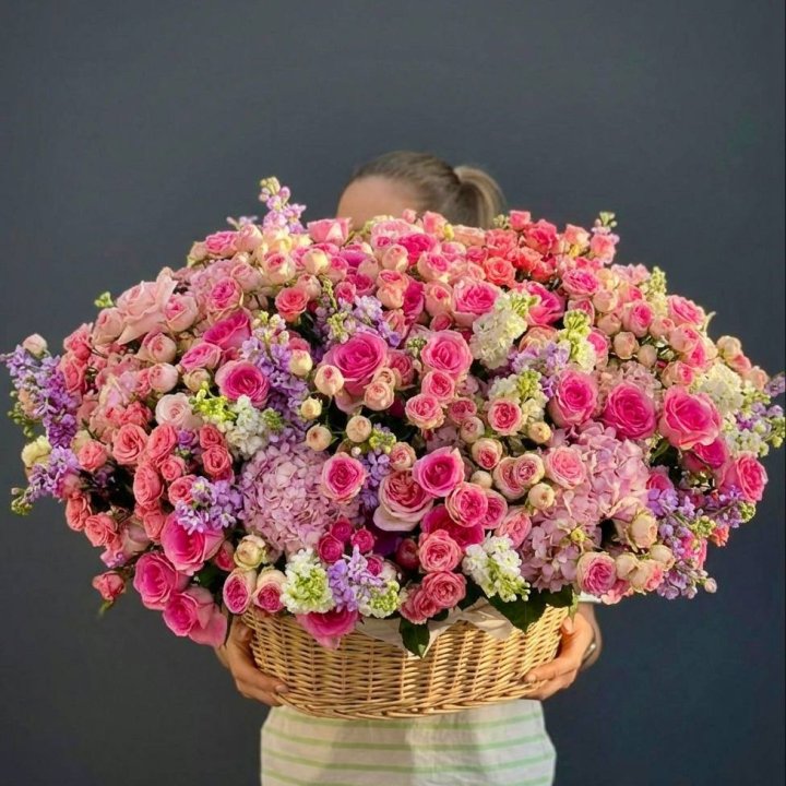 Цветочная корзина гигант №5 в Екатеринбурге