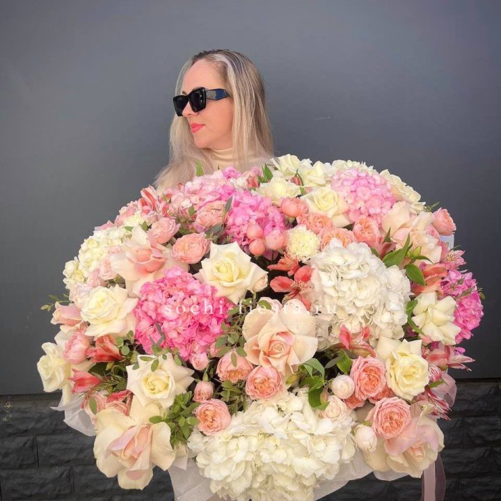 Корзина "Волшебная фиэрия" в Екатеринбурге