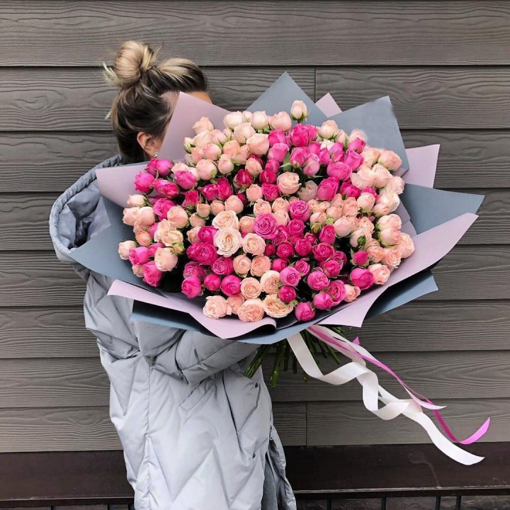 55 роз микс кустовых в Екатеринбурге