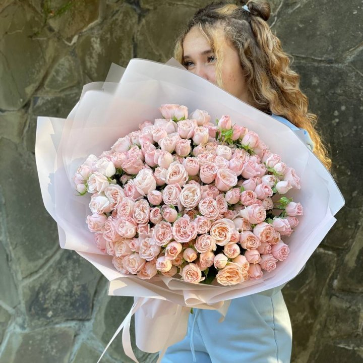 45 роза бомбастик Крем в Екатеринбурге