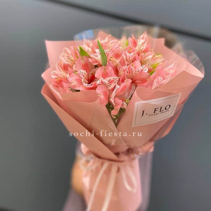 Букет альстромерий розовых в Екатеринбурге