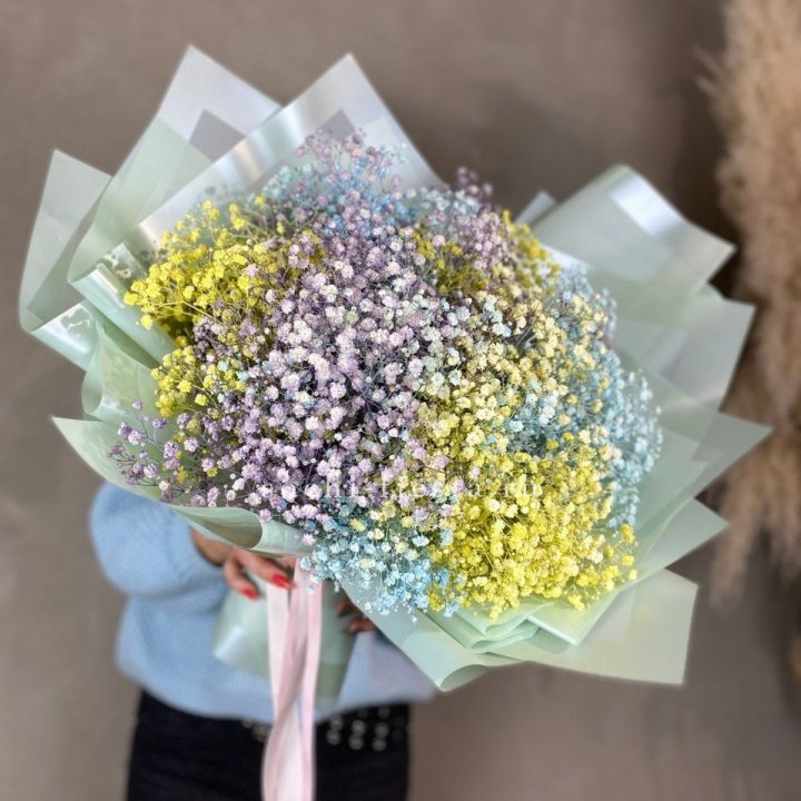 Букет радужных гипсофил в Екатеринбурге