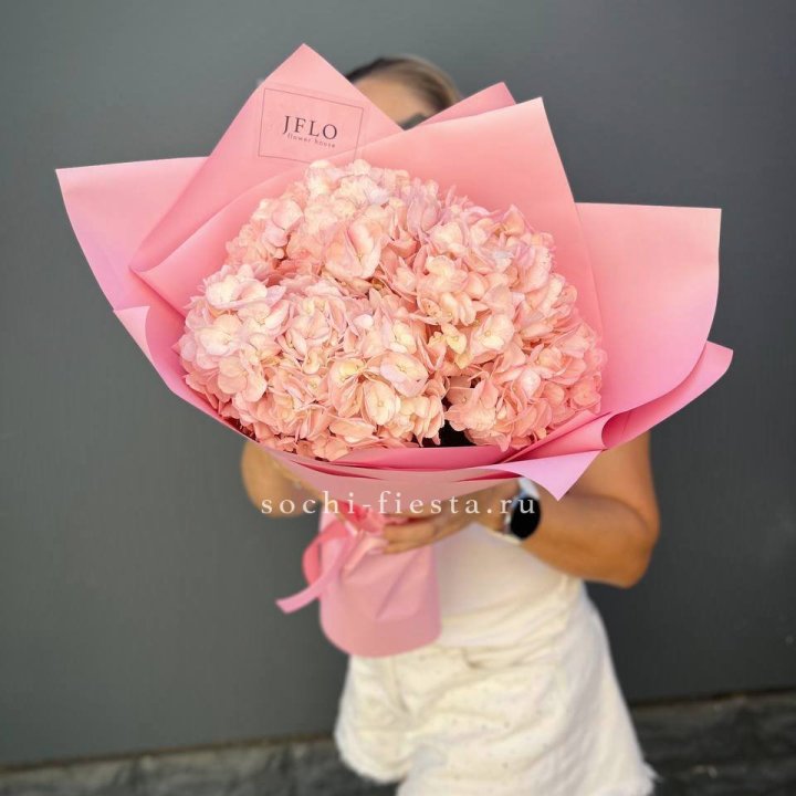 Букет гортензий "Крем" в Екатеринбурге