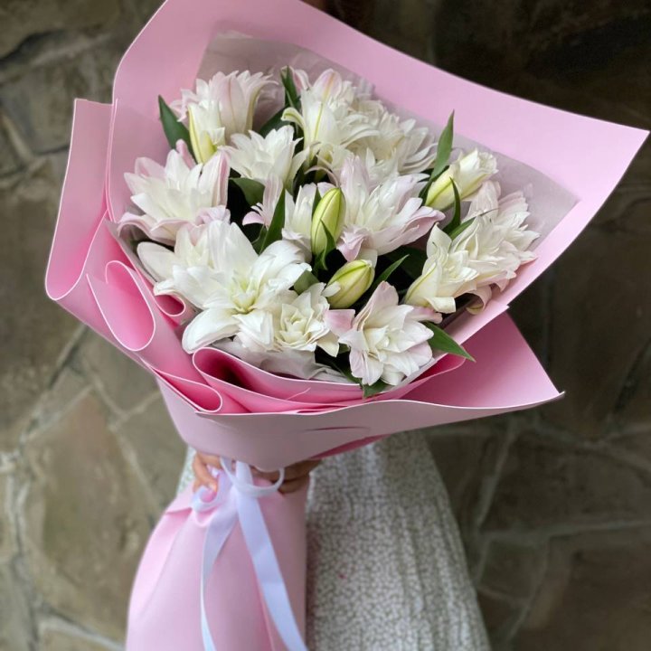 Букет пионовидных лилий №1 в Екатеринбурге