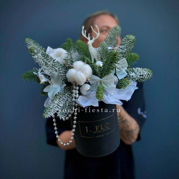 Композиция "Мери крисмас" в Екатеринбурге