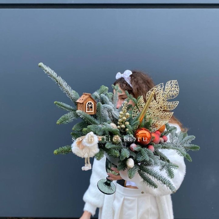 Композиция в бокале огненная  в Екатеринбурге