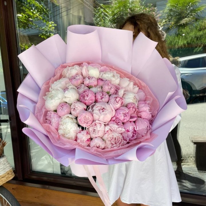 51 розовый пион в Екатеринбурге